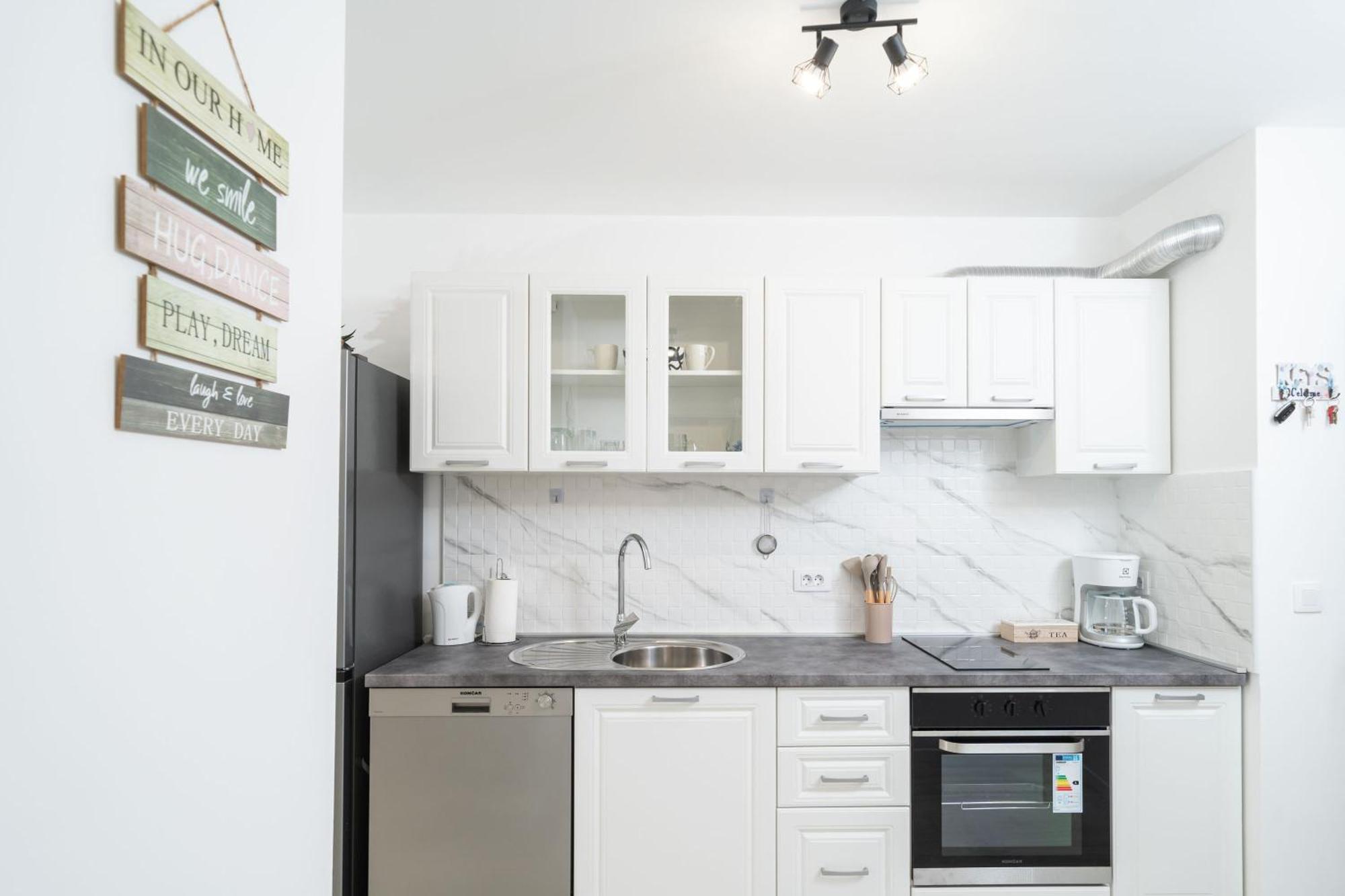 Apartma Star