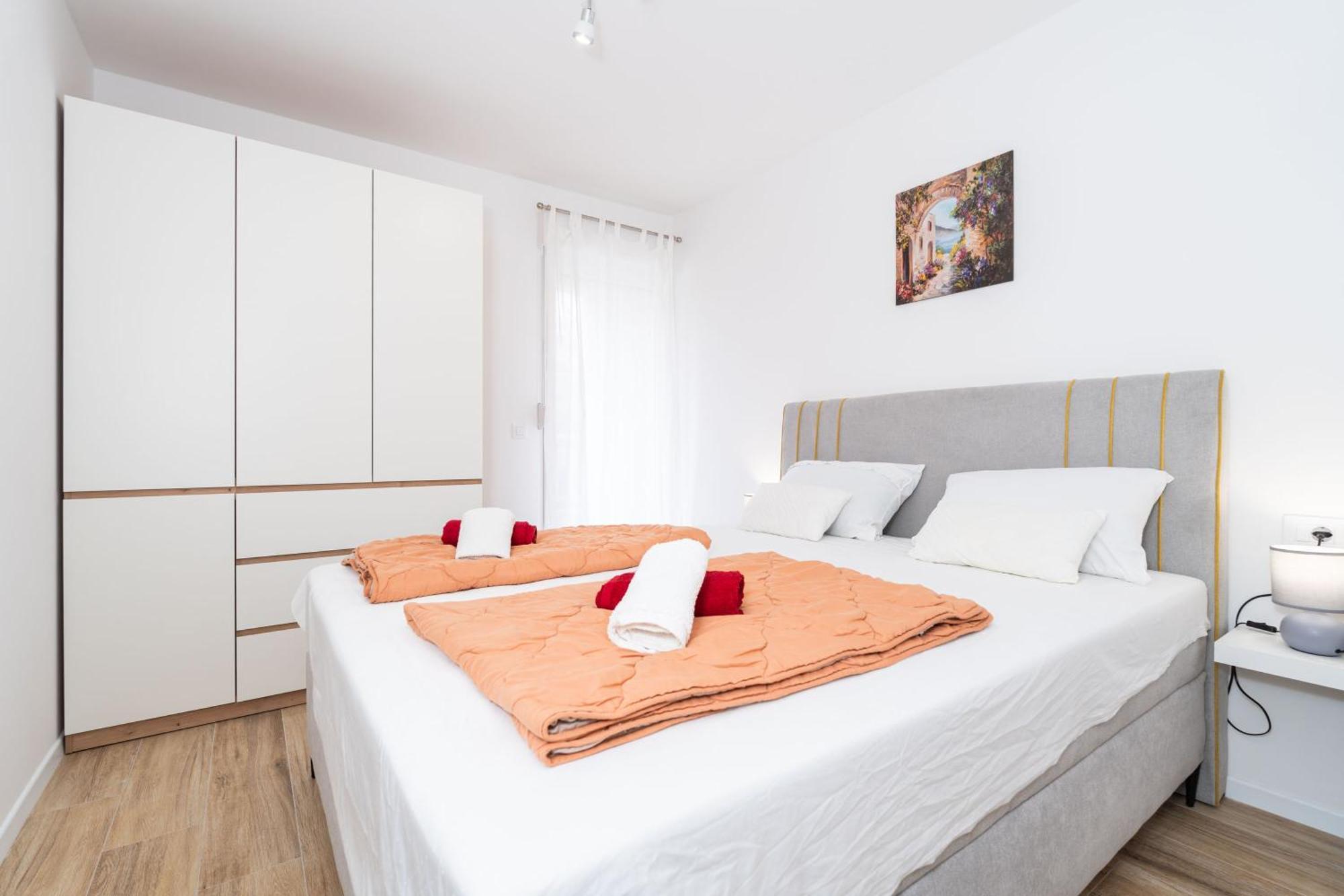 Star Apartment