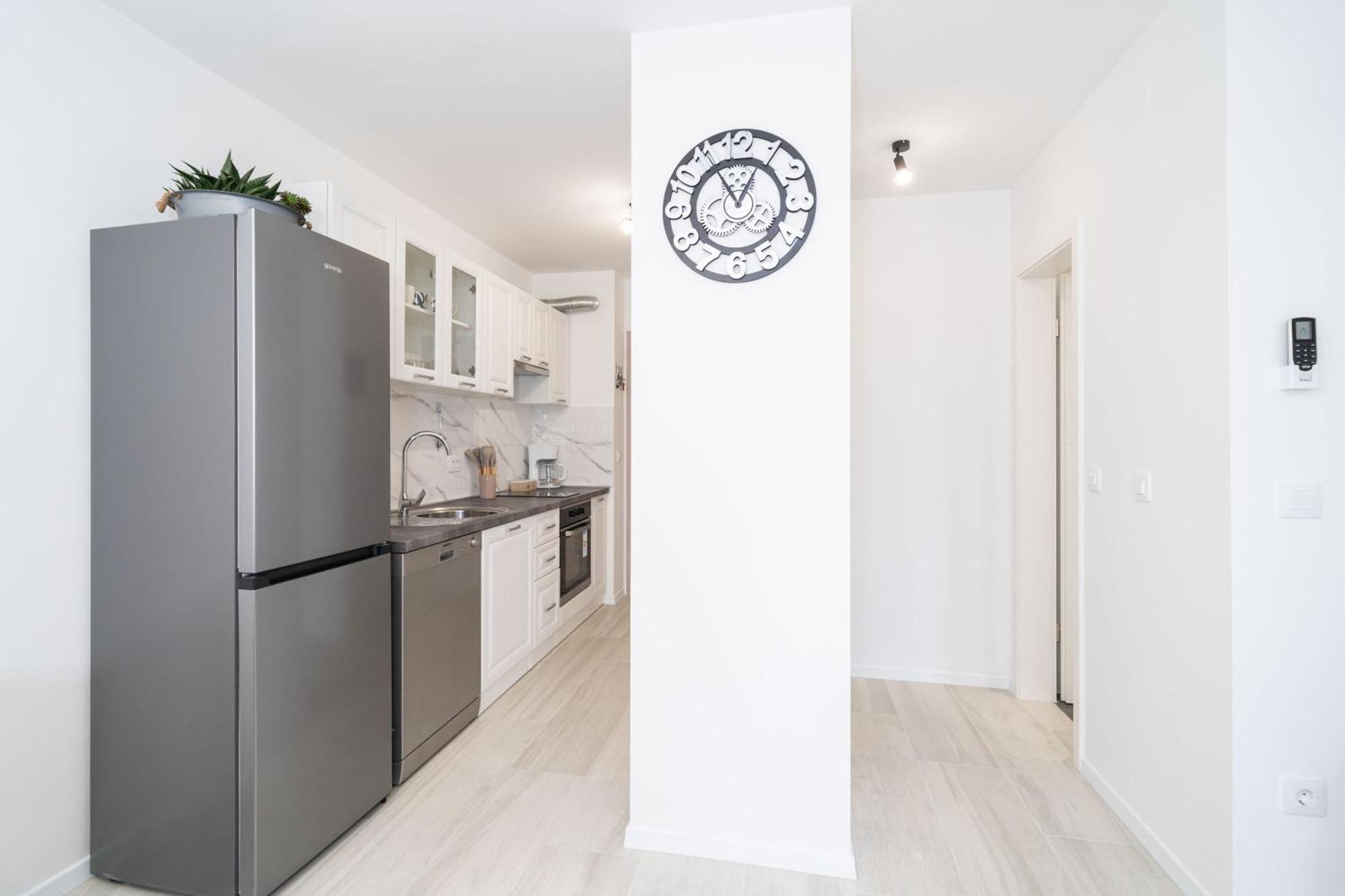 Star Apartment *